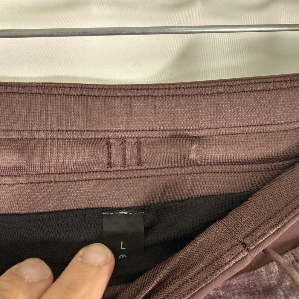Lululemon Athletic Shorts Men's Large Purple Lined Pockets Drawstring - Picture 7 of 10